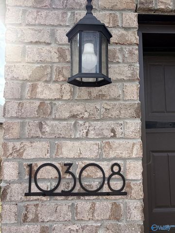 10308 Drymen Street SW, Huntsville, AL 35803