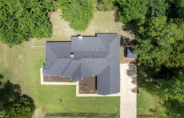 224 N Richard Terrace, Mustang, OK 73064