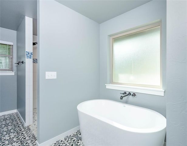 224 N Richard Terrace, Mustang, OK 73064