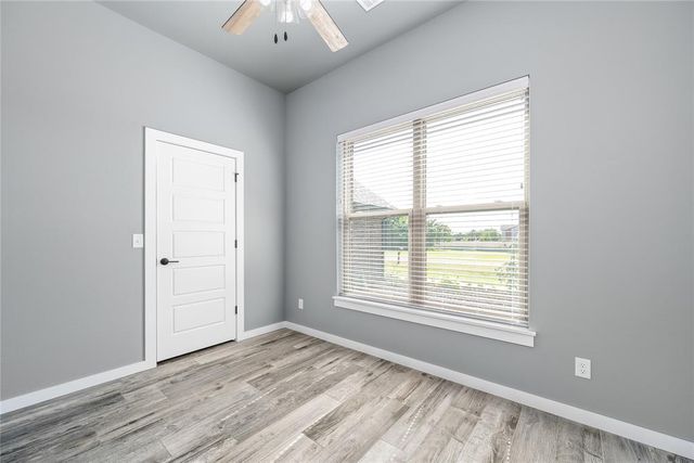 224 N Richard Terrace, Mustang, OK 73064