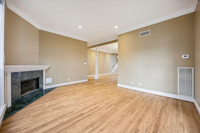 2123 Peckham Street, Houston, TX 77019