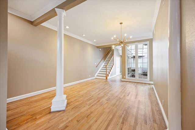 2123 Peckham Street, Houston, TX 77019