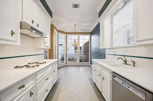2123 Peckham Street, Houston, TX 77019