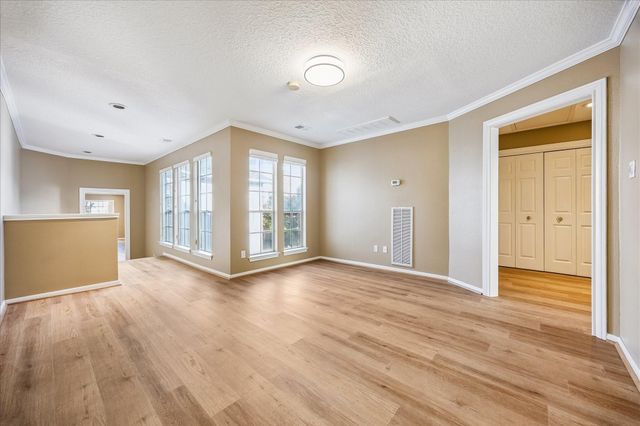 2123 Peckham Street, Houston, TX 77019