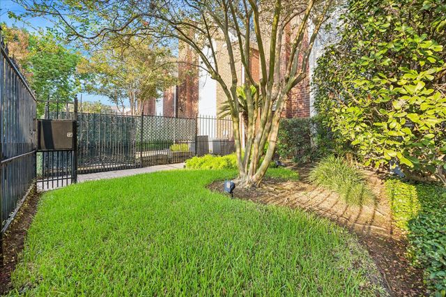 2123 Peckham Street, Houston, TX 77019