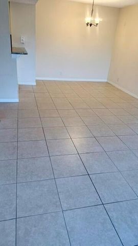 1520 SE Royal Green Circle 206, Port St. Lucie, FL 34952