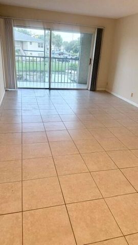 1520 SE Royal Green Circle 206, Port St. Lucie, FL 34952