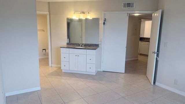 1520 SE Royal Green Circle 206, Port St. Lucie, FL 34952