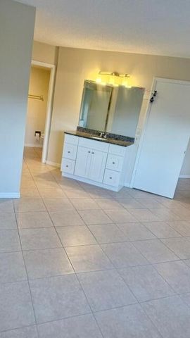 1520 SE Royal Green Circle 206, Port St. Lucie, FL 34952