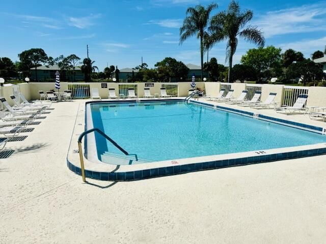 1520 SE Royal Green Circle 206, Port St. Lucie, FL 34952