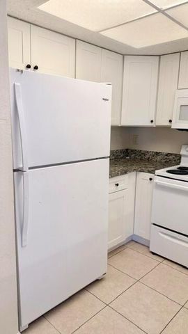 1520 SE Royal Green Circle 206, Port St. Lucie, FL 34952