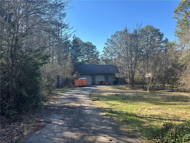 727 Westminster Highway, Westminster, SC 29693