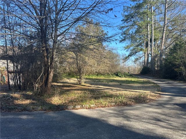 727 Westminster Highway, Westminster, SC 29693