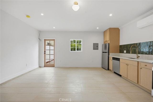 10315 Amboy Avenue, Pacoima, CA 91331