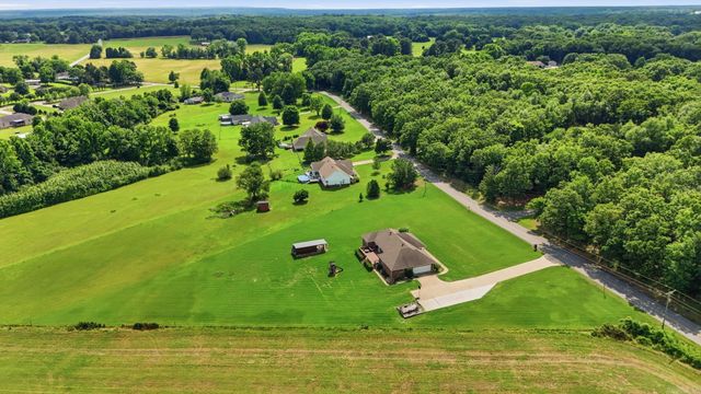 609 Swinging Bridge Road, Beebe, AR 72012