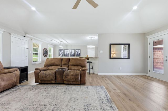 609 Swinging Bridge Road, Beebe, AR 72012