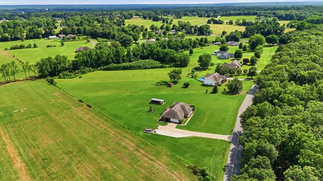 609 Swinging Bridge Road, Beebe, AR 72012