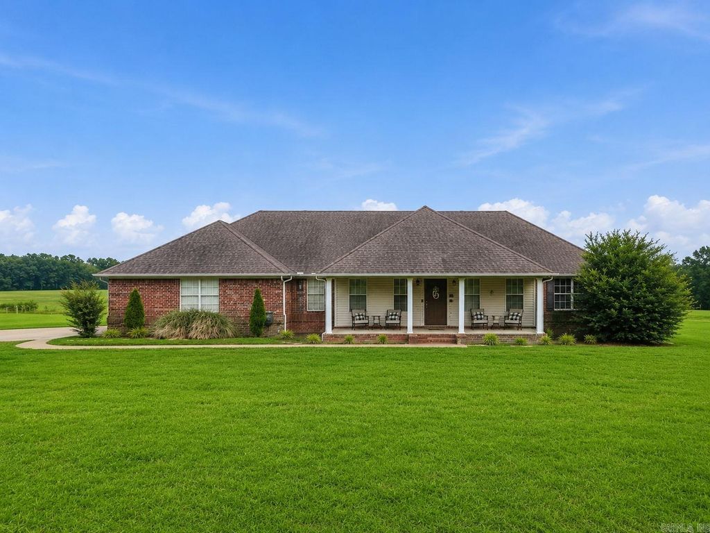 609 Swinging Bridge Road, Beebe, AR 72012