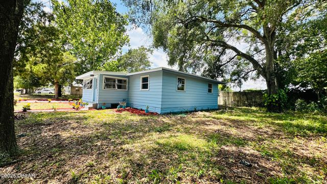 1228 Leon Lane, Daytona Beach, FL 32117