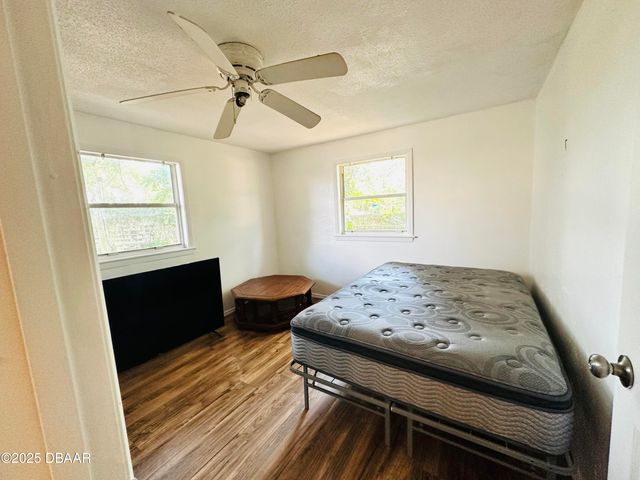 1228 Leon Lane, Daytona Beach, FL 32117