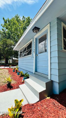 1228 Leon Lane, Daytona Beach, FL 32117