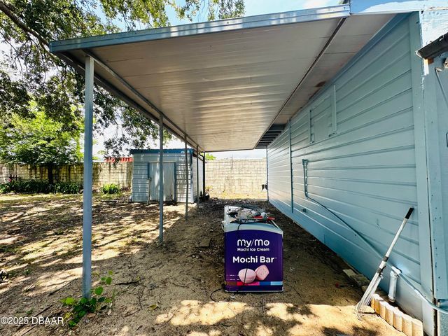 1228 Leon Lane, Daytona Beach, FL 32117