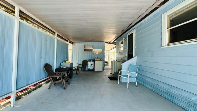1228 Leon Lane, Daytona Beach, FL 32117