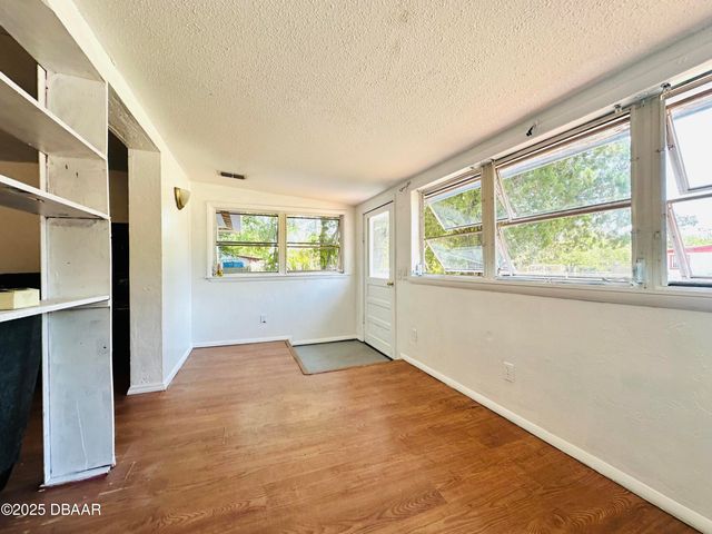 1228 Leon Lane, Daytona Beach, FL 32117