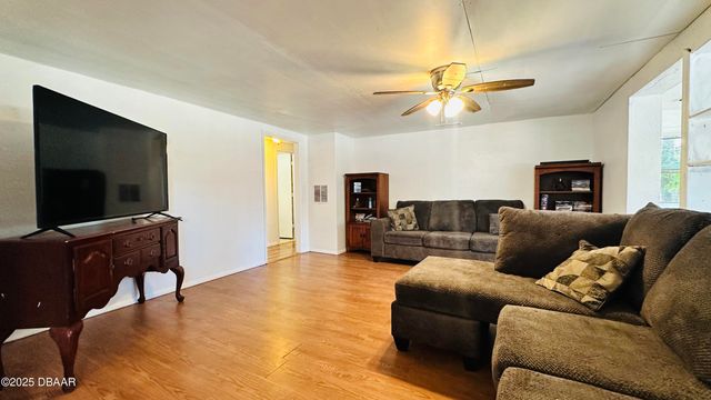 1228 Leon Lane, Daytona Beach, FL 32117