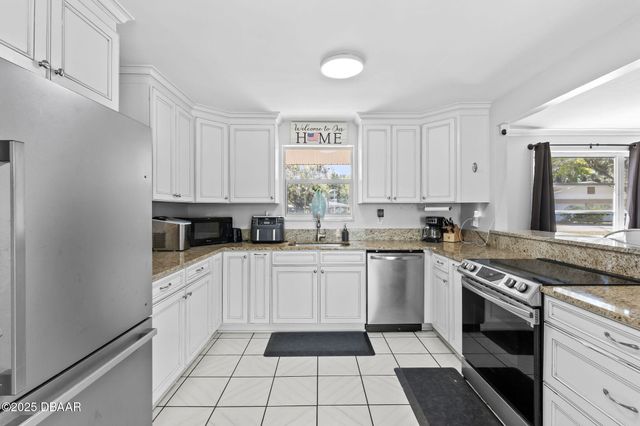 1139 Roberts Street, Ormond Beach, FL 32174
