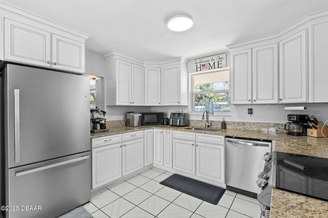 1139 Roberts Street, Ormond Beach, FL 32174