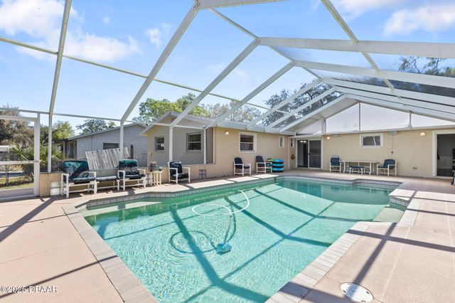 1139 Roberts Street, Ormond Beach, FL 32174