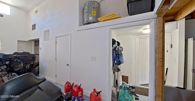 1139 Roberts Street, Ormond Beach, FL 32174