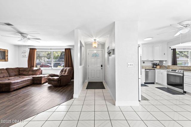 1139 Roberts Street, Ormond Beach, FL 32174