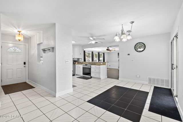 1139 Roberts Street, Ormond Beach, FL 32174