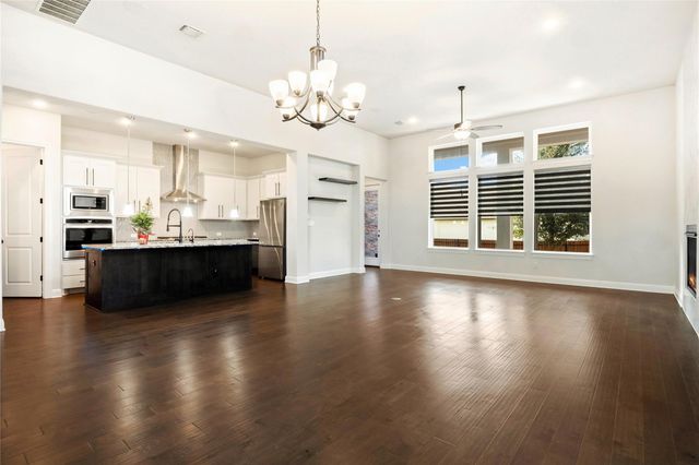 4201 Arques Ave, Round Rock, TX 78681