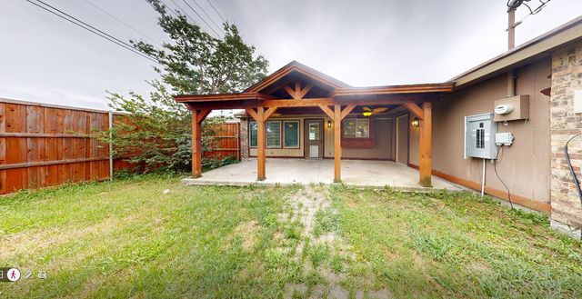9445 Willard Street, Rowlett, TX 75088