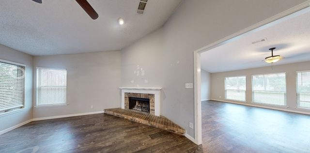 9445 Willard Street, Rowlett, TX 75088