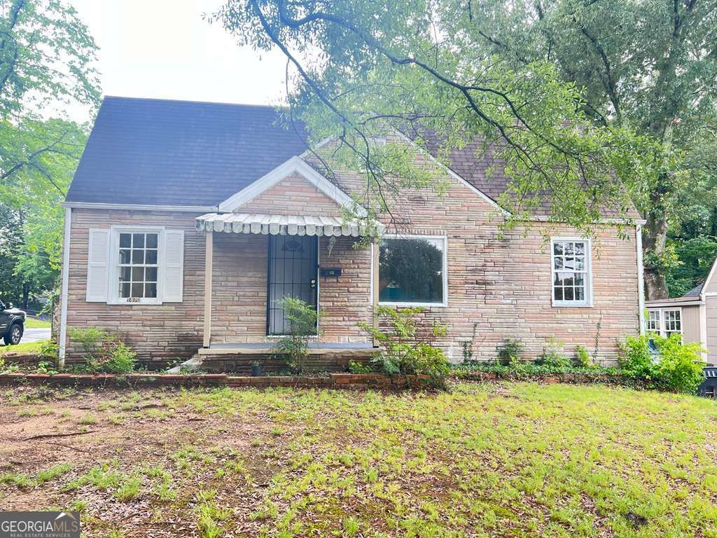 1870 Grove Avenue, East Point, GA 30344