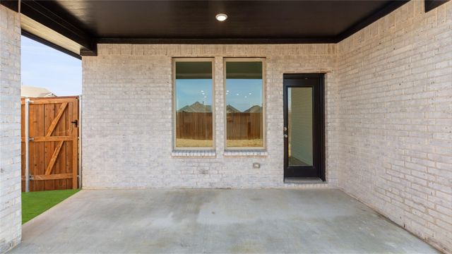 1331 Burgess Street, Royse City, TX 75189