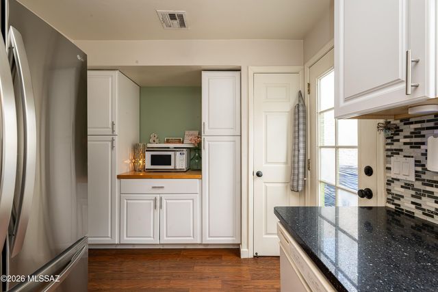7530 E Shore Drive, Tucson, AZ 85715