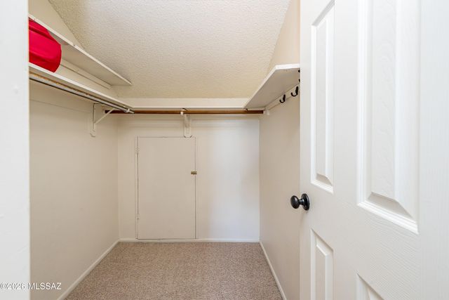 7530 E Shore Drive, Tucson, AZ 85715
