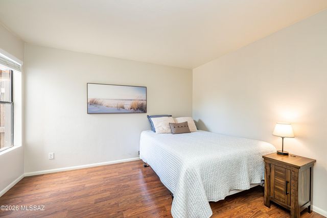 7530 E Shore Drive, Tucson, AZ 85715