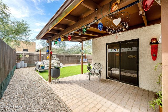 7530 E Shore Drive, Tucson, AZ 85715