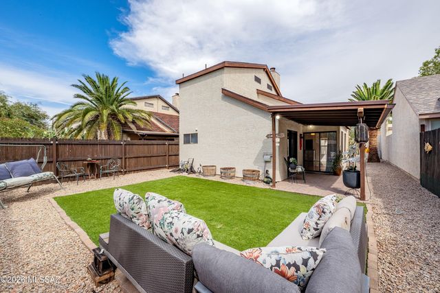 7530 E Shore Drive, Tucson, AZ 85715