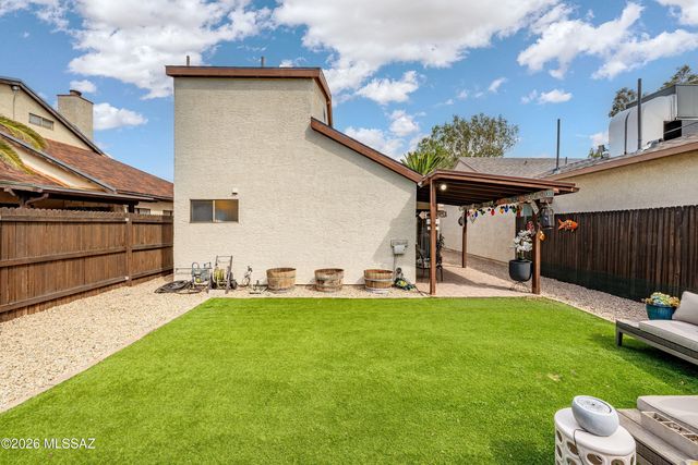 7530 E Shore Drive, Tucson, AZ 85715