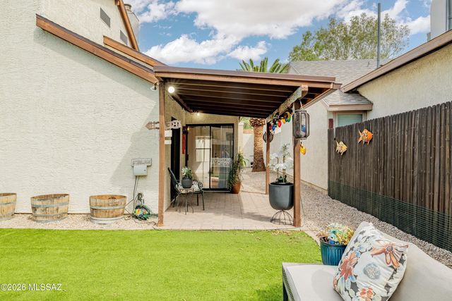 7530 E Shore Drive, Tucson, AZ 85715