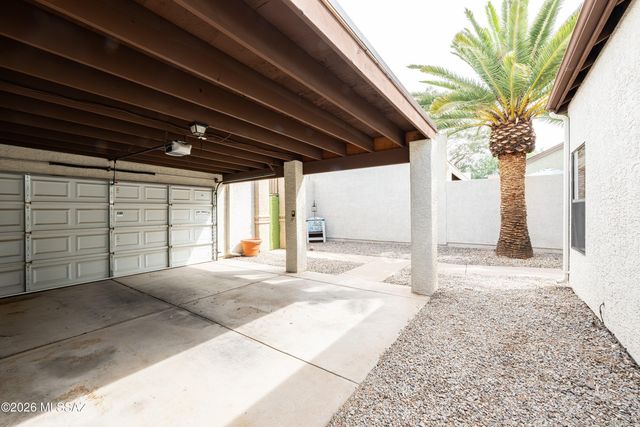 7530 E Shore Drive, Tucson, AZ 85715