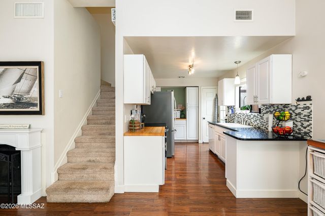 7530 E Shore Drive, Tucson, AZ 85715