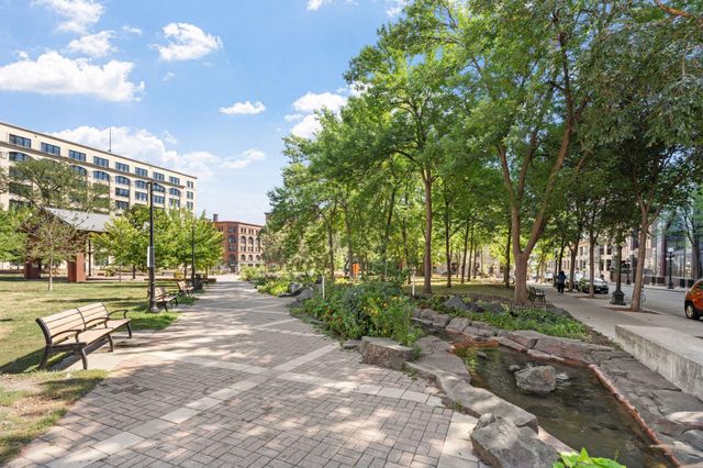 198 6th Street E 501, Saint Paul, MN 55101